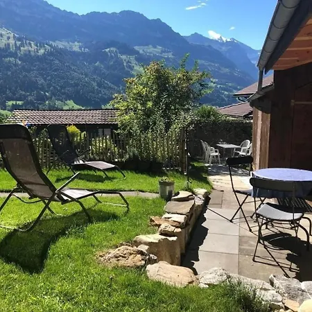 Alpenblick Nord-ost Apartment Frutigen